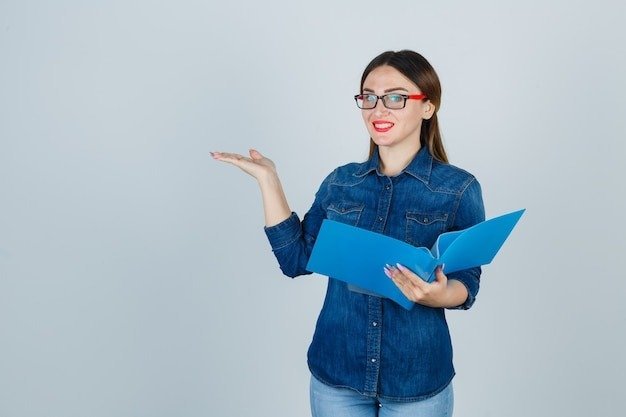 Clicks and Scrolls: The Art of Watching in a Digital Age